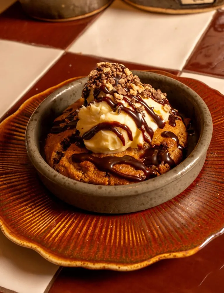 Crownie con helado de La Cookilería