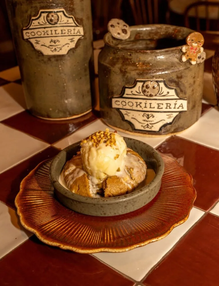 Pistacho con helado de La Cookilería