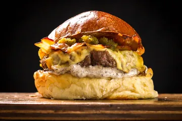 Hamburguesa XXX de Impala Burger & Wings